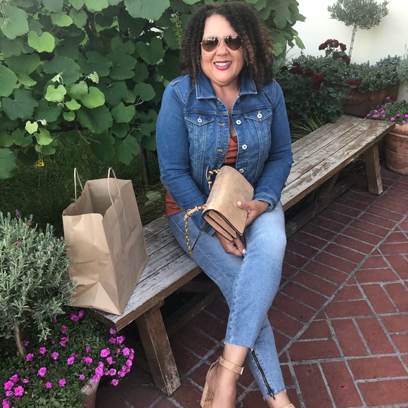 Going on Vacation...Meet your Posher, Florestine - Picture 2 of 2